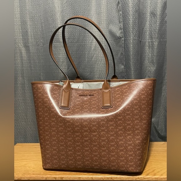 MK Jodie Tote NWT - Picture 4 of 4